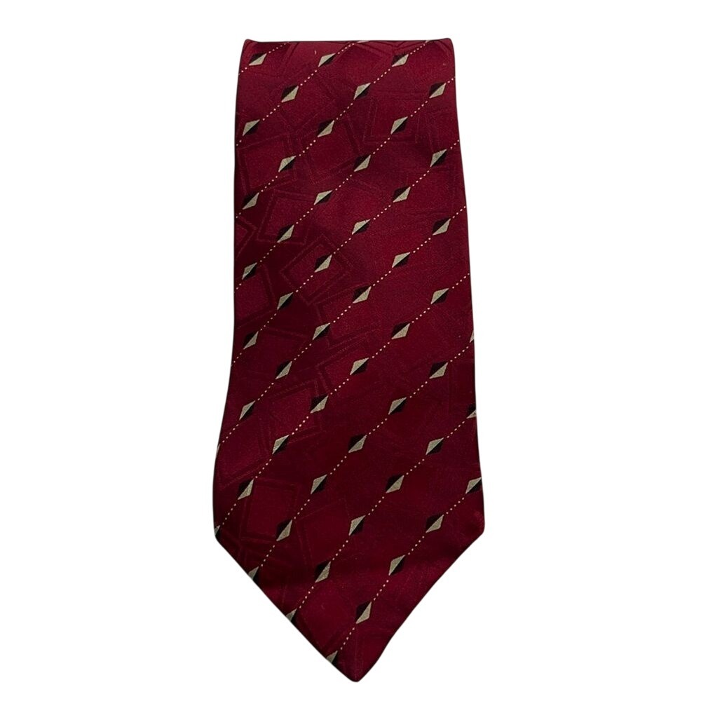 Claiborne Mens Tie Neckwear 100% Italian Silk Red‎ Diamond Print Made In USA